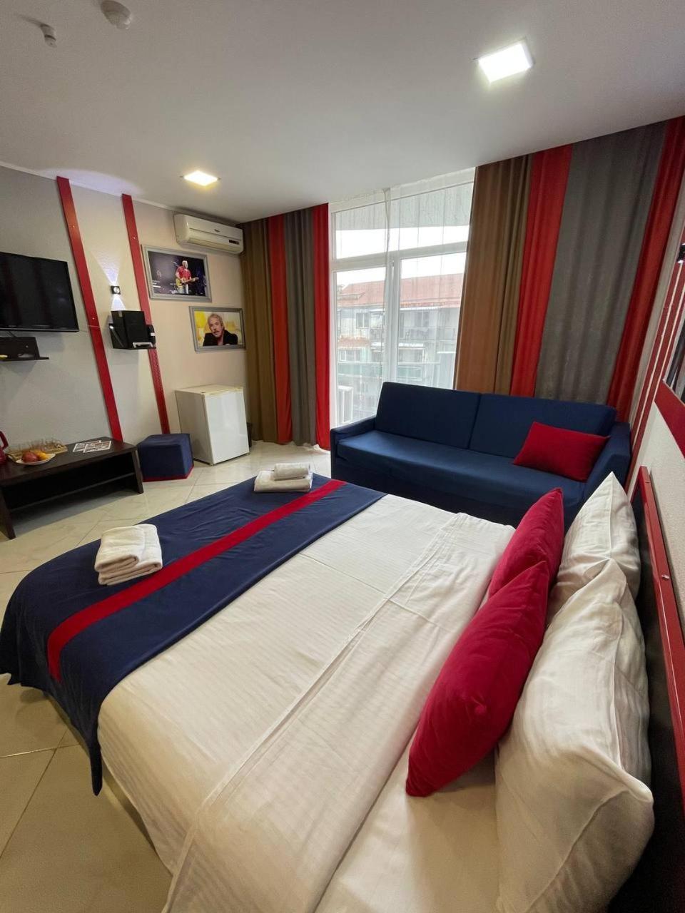 Sea View Rock Hotel Батуми Екстериор снимка