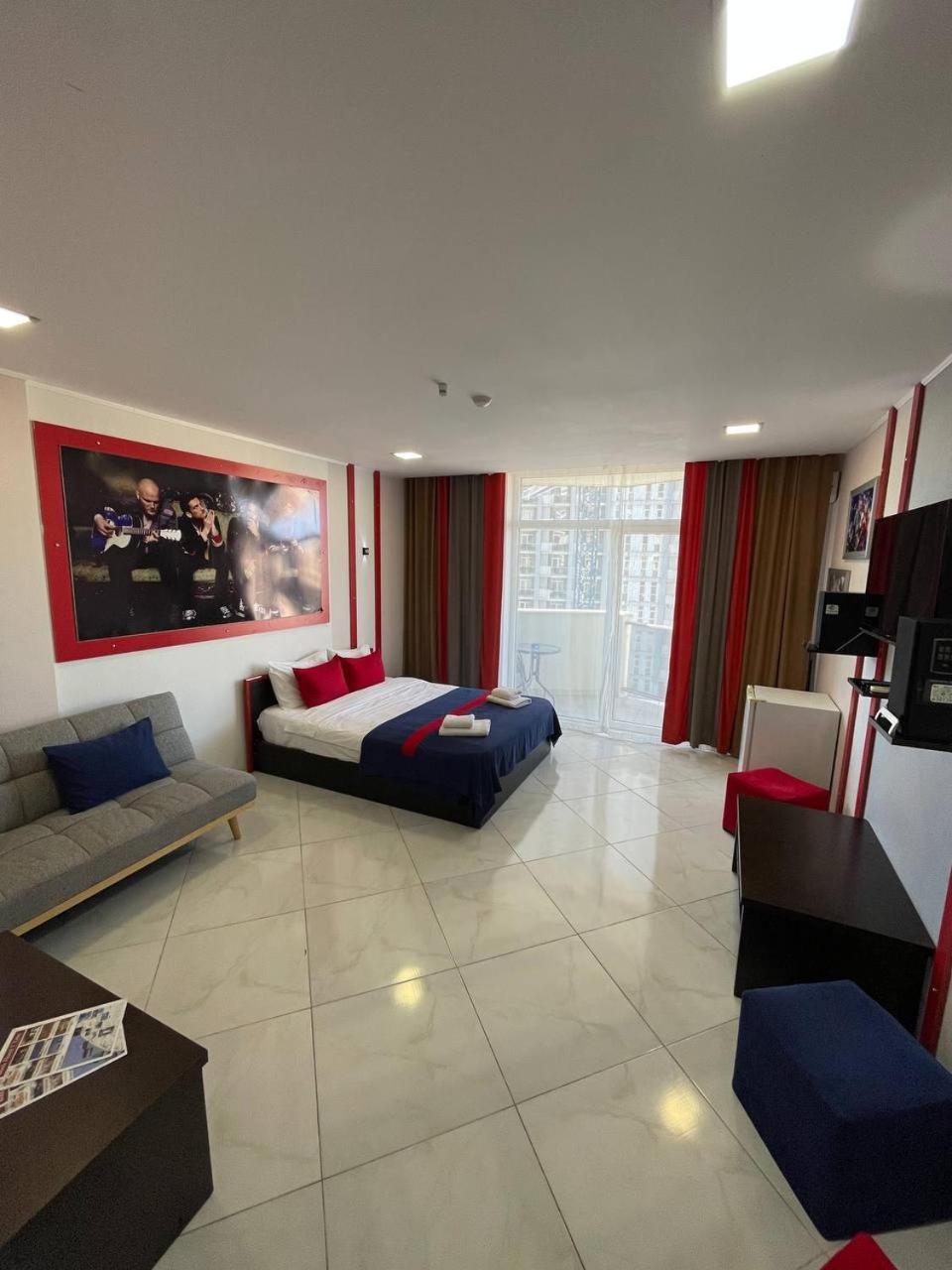 Sea View Rock Hotel Батуми Екстериор снимка