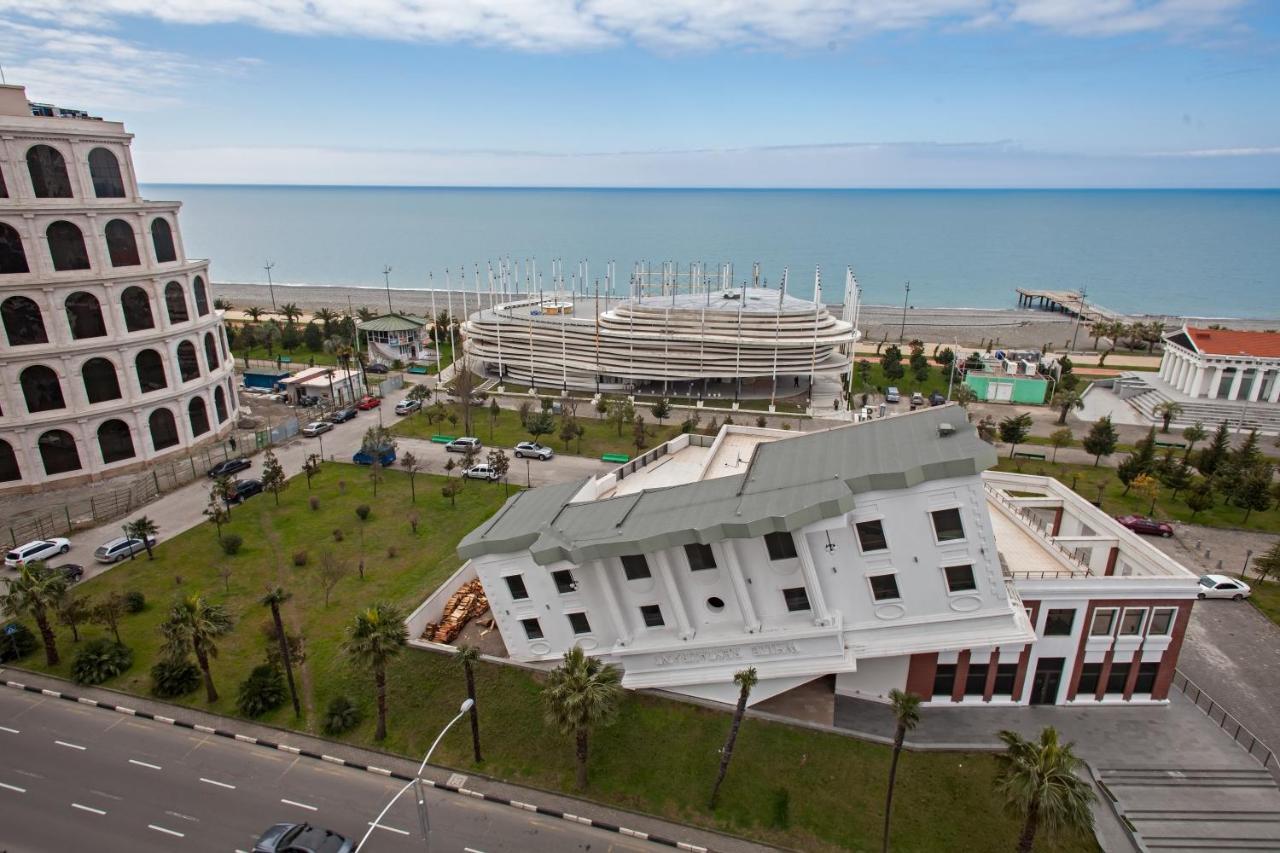 Sea View Rock Hotel Батуми Екстериор снимка